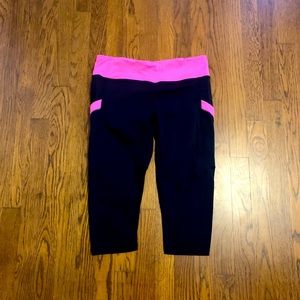 Lululemon Cropped workout leggings